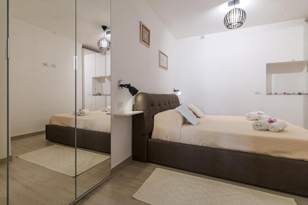 Purple Flower Suite Apartment 卡拉古诺内 外观 照片
