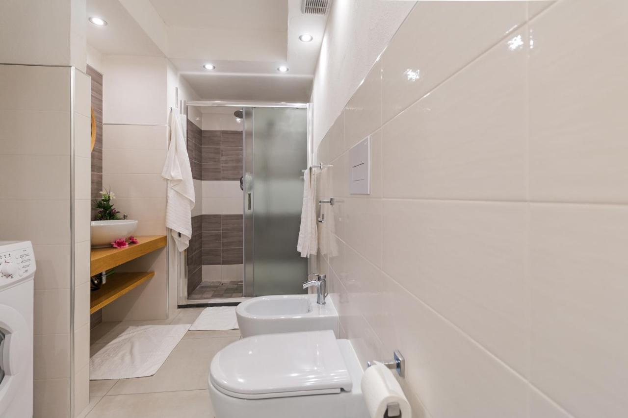 Purple Flower Suite Apartment 卡拉古诺内 外观 照片