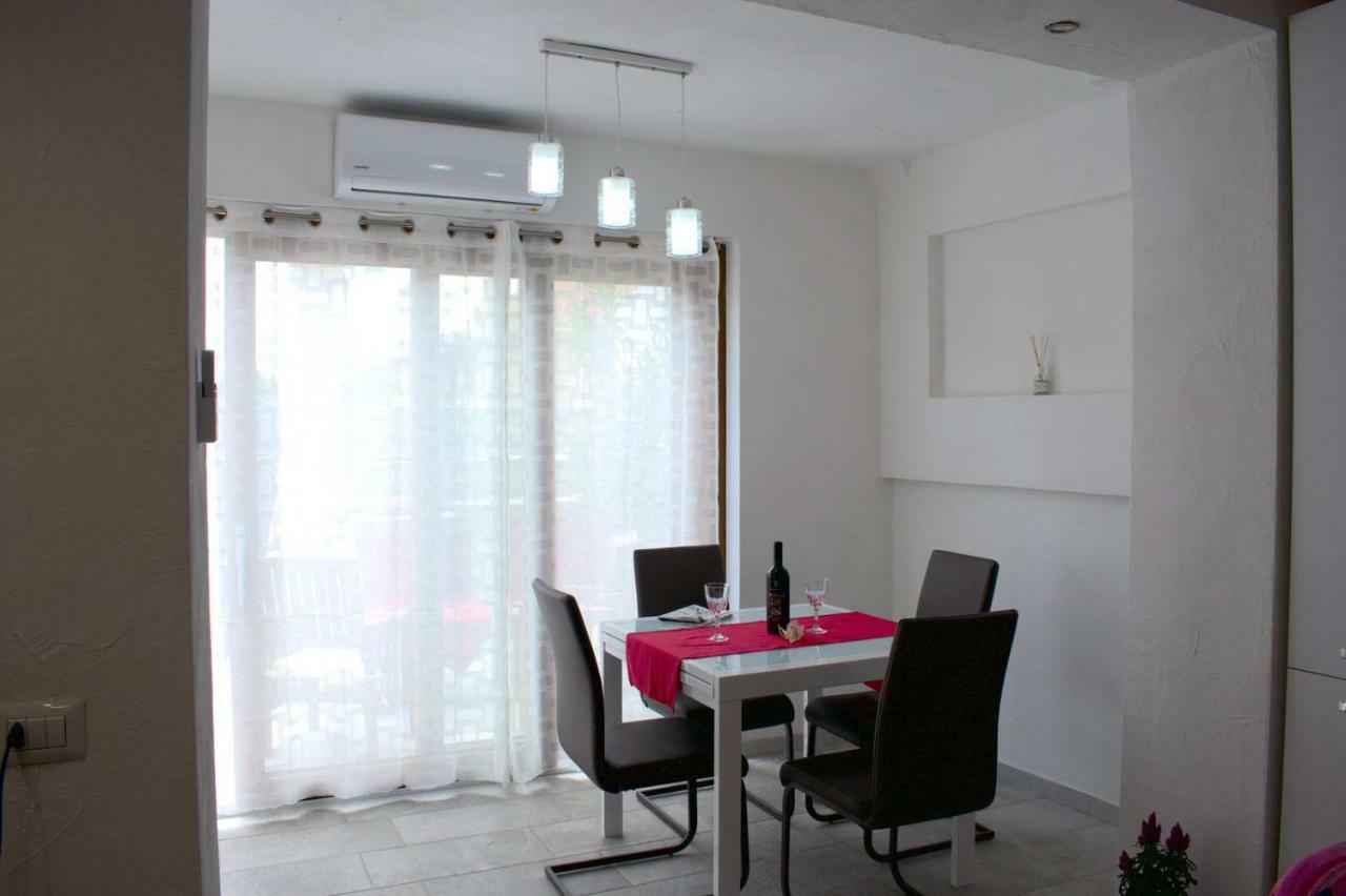 Purple Flower Suite Apartment 卡拉古诺内 外观 照片